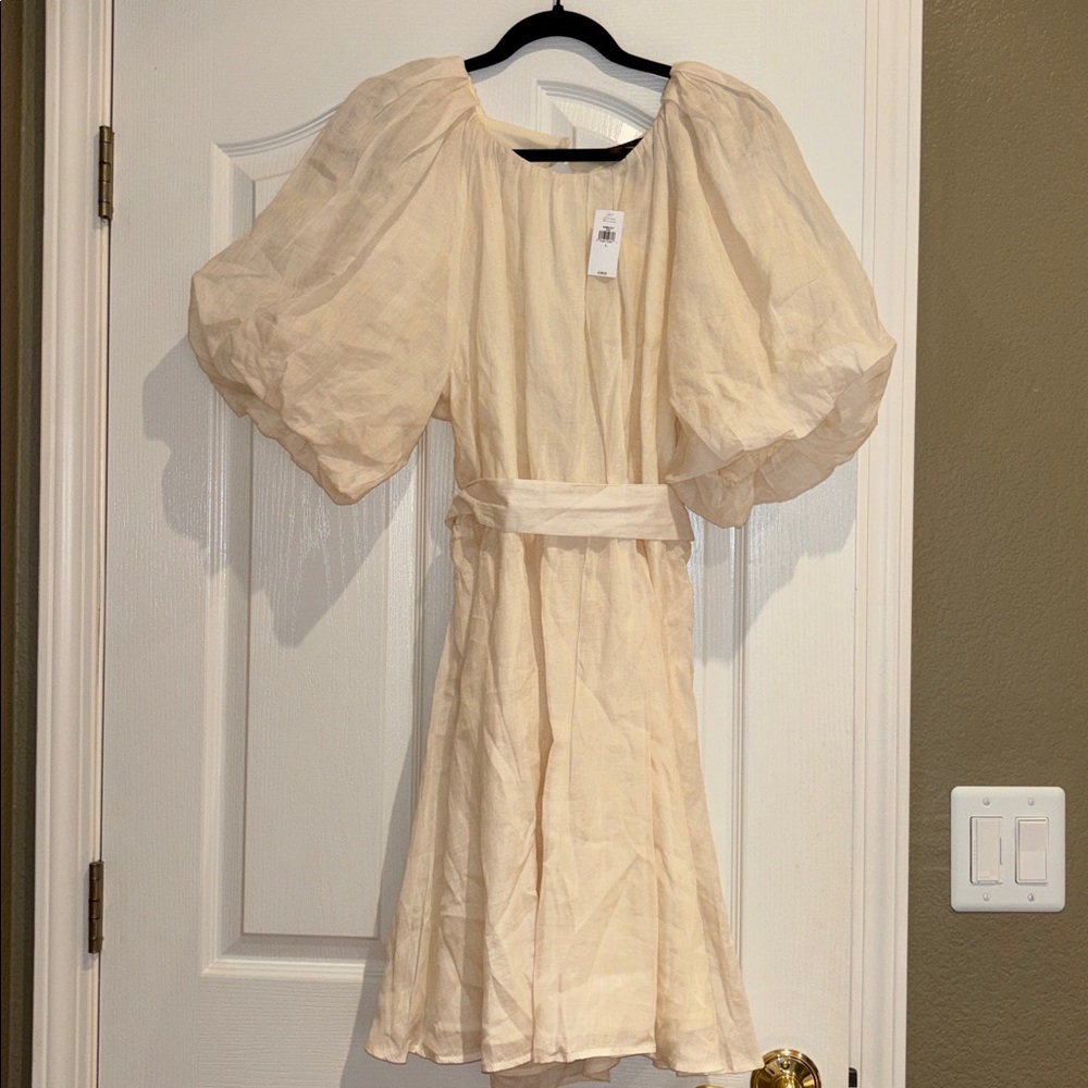 Sale-Elegant Cream Dress